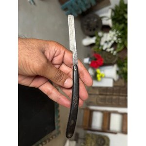 Antique Collectible Old Liliput Brand Wooden Handle Shaving Razor For Men